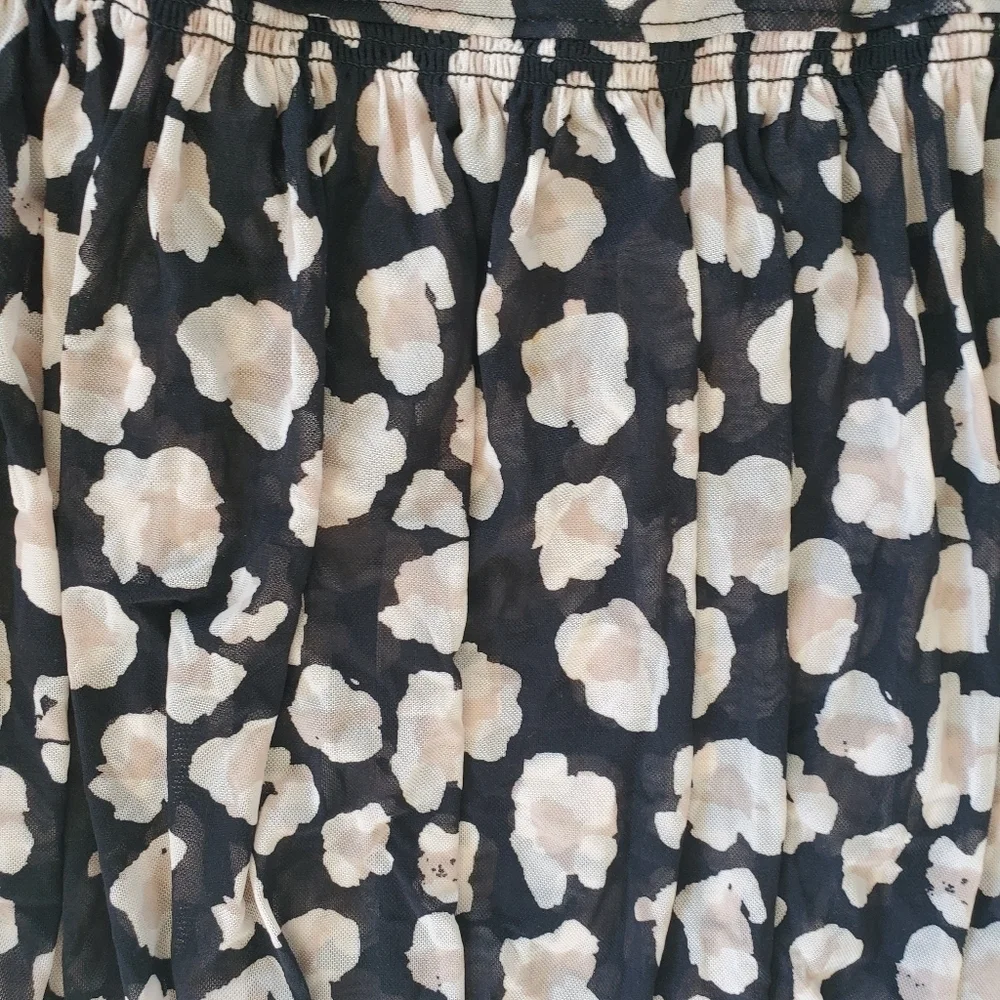 Free People Black Floral Puff Sleeve Crop Top